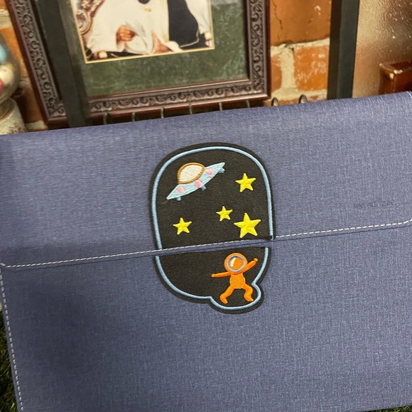 For surface case - Picture 2 of 5